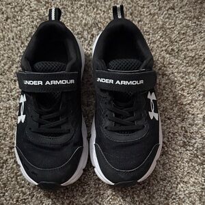 Under Armour Kids Black and White Sneakers